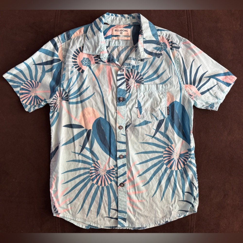 Billabong Floral Tropical Button-Up Shirt